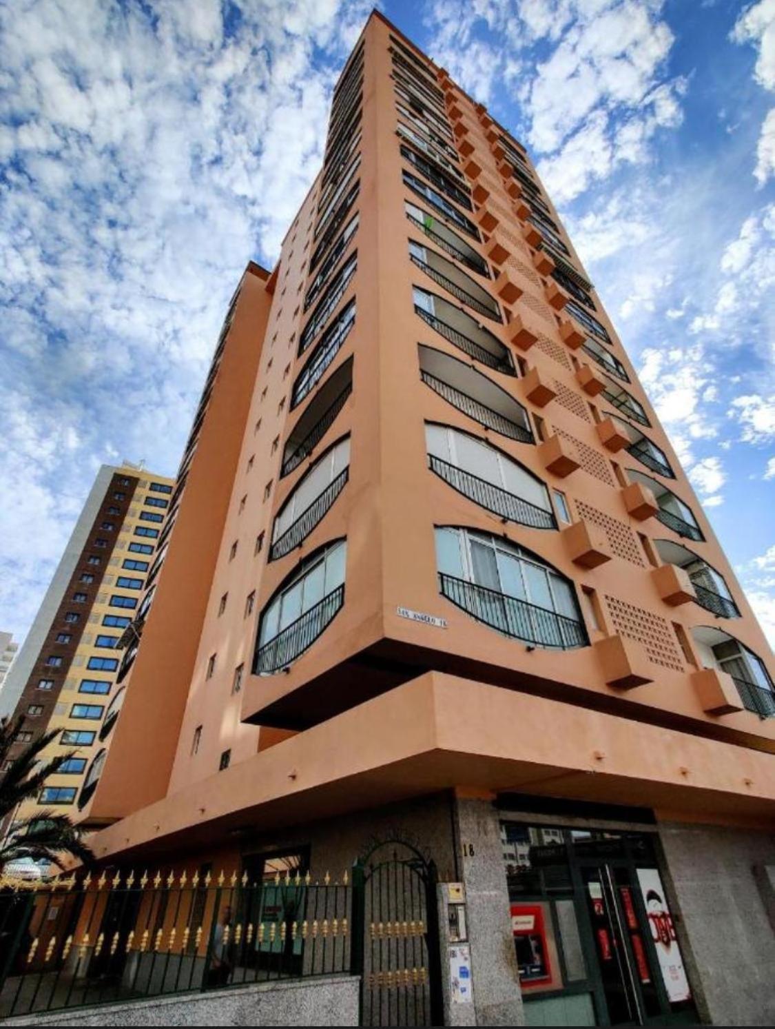 Apto San Angelo Benidorm Vistas Al Mar 400 M Ngoại thất bức ảnh